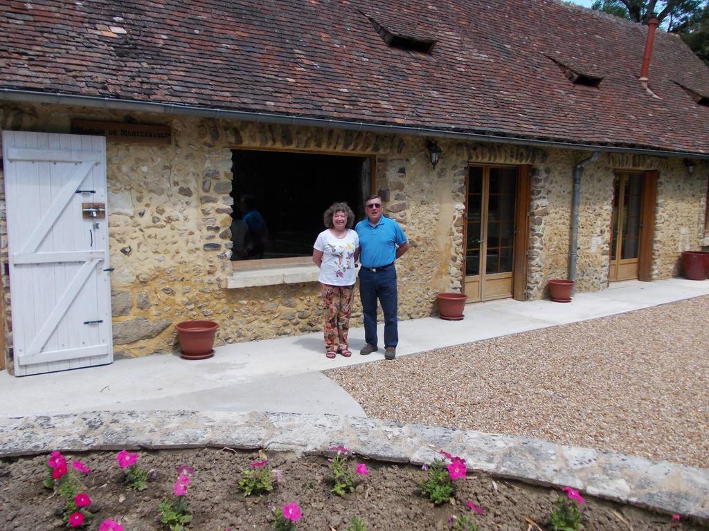 Bed and Breakfast Le Moulin de Monternault à Montreuil-le-Henri Extérieur photo